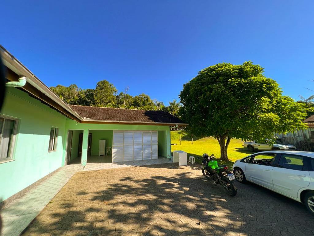 Casa Ampla Ha 8 Minutos Do Centro Villa Pomerode Ngoại thất bức ảnh